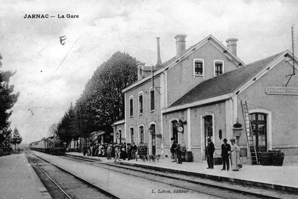 Carte postale Gare de Jarnac ville natale Mitterrand